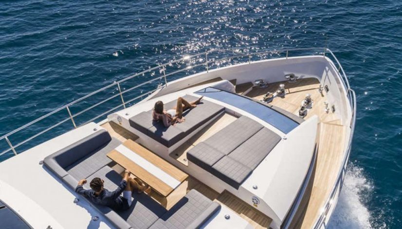 Pearl Yachts foredeck