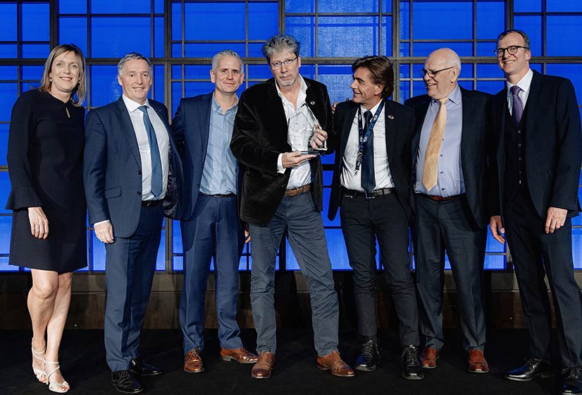 Sunseeker International team receive 2020 Motor Boat Award for flybridges over 60ft